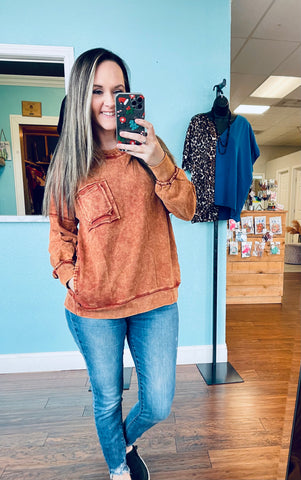 Rust pocket pullover