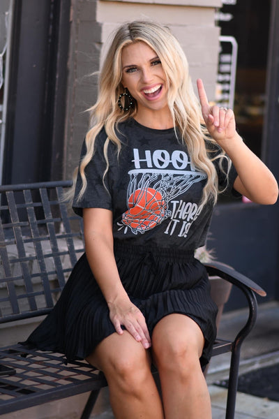 PREORDER HOOP THERE IT IS T-SHIRT