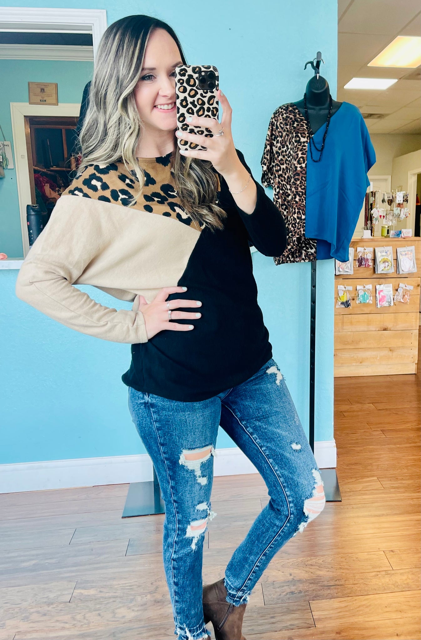 Leopard chevron top