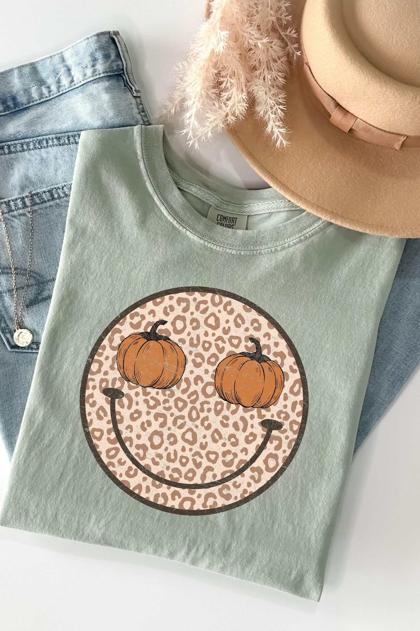 PREORDER LEOPARD PUMPKIN SMILEY FACE T-SHIRT