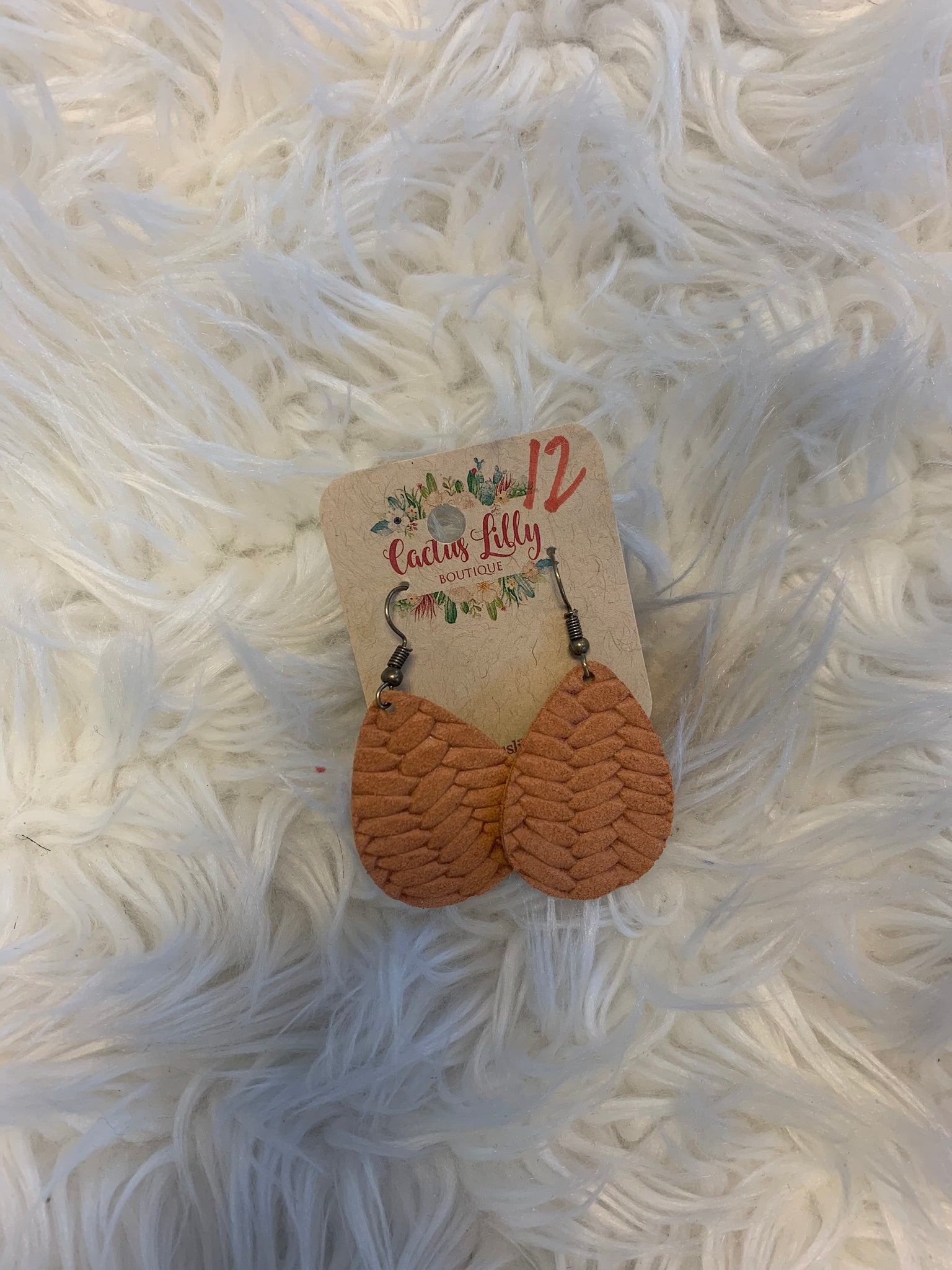 Brown teardrop earrings